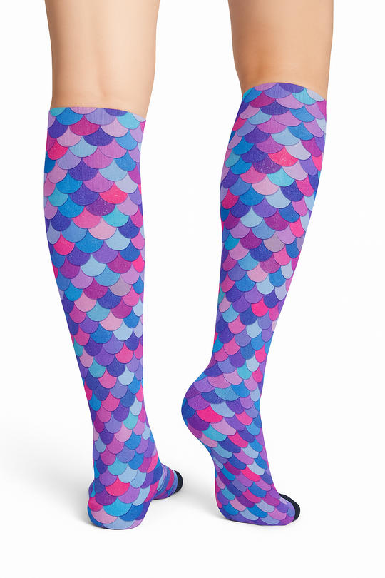 Wavy Blue and Starry Pink